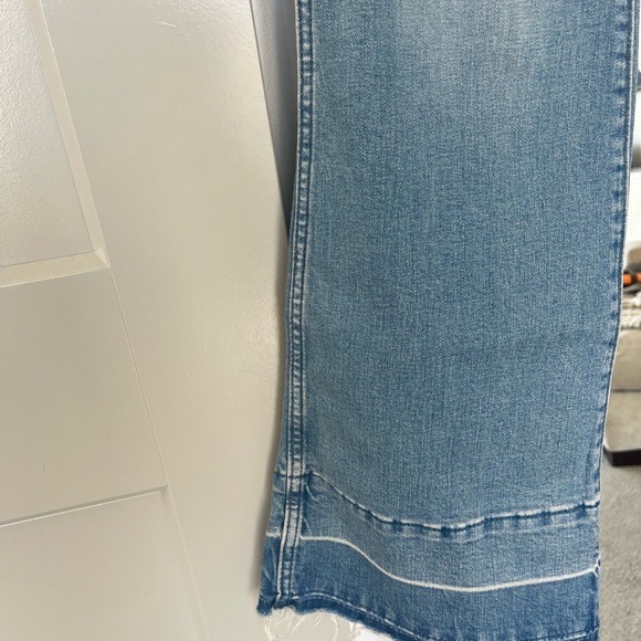 Wrangler Classic Blue Women's Jeans - Picture 6 of 12